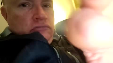 Snapshot of giddyup2222222 chatting on 17, 12, 2025 giddyup2222222 online show from 17, 12, 2025