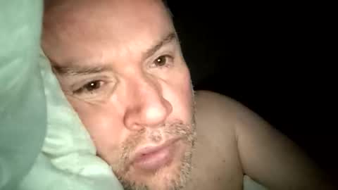 Snapshot of giddyup2222222 chatting on 8, 3, 2026 giddyup2222222 online show from 8, 3, 2026