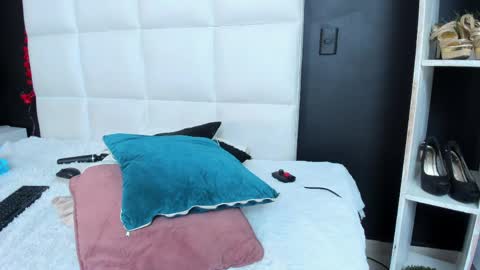 Gigi  online show from 27, 3, 2026