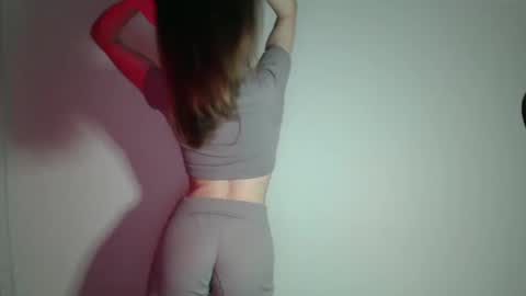 Gigi online show from 8, 3, 2025