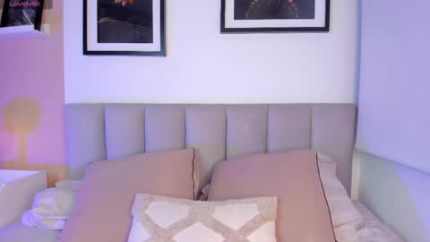 GIGI online show from 12, 9, 2025