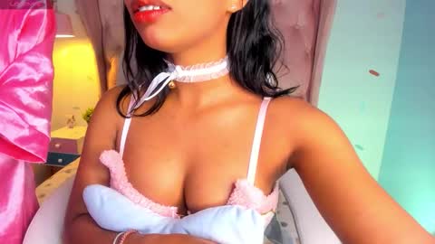 GIGI online show from 3, 12, 2025