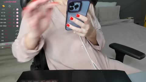 Snapshot of gigihadd chatting on 1, 12, 2024 gigihadd online show from 1, 12, 2024