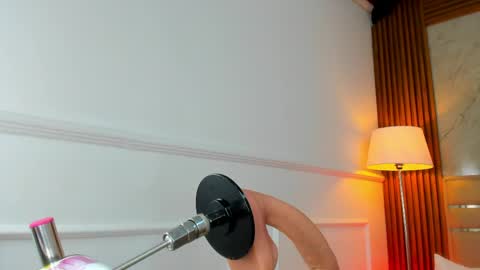 Gigi Doll online show from 24, 4, 2026