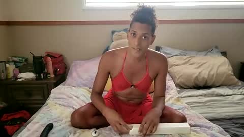 Snapshot of gigisparkle13 chatting on 19, 6, 2026 Gigi online show from 19, 6, 2026