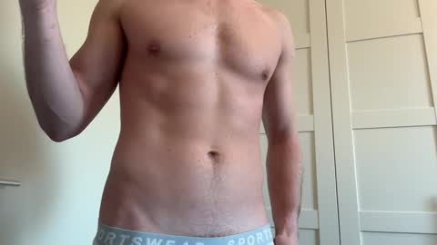 Snapshot of gigolo_amsterdam chatting on 3, 3, 2026 gigolo amsterdam023 online show from 3, 3, 2026