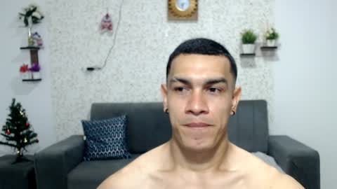 GILBERT online show from 31, 12, 2024