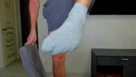 gilbertogonzales online show from 9, 3, 2025