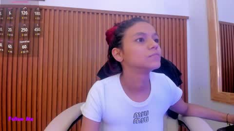 Gimena online show from 24, 4, 2026