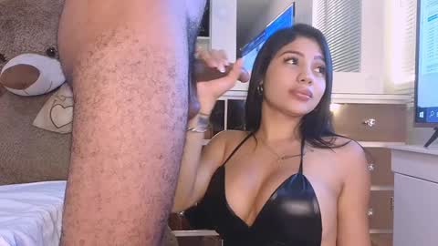 Snapshot of gina_akemi chatting on 13, 12, 2024 O GINA AND AKEMI online show from 13, 12, 2024