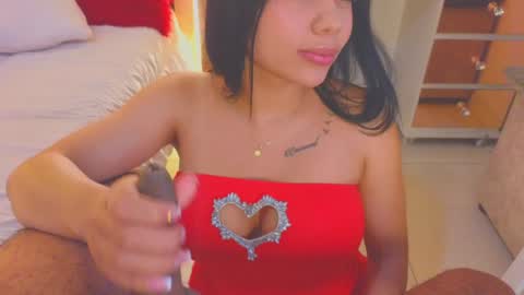 O GINA AND AKEMI    online show from 7, 1, 2026