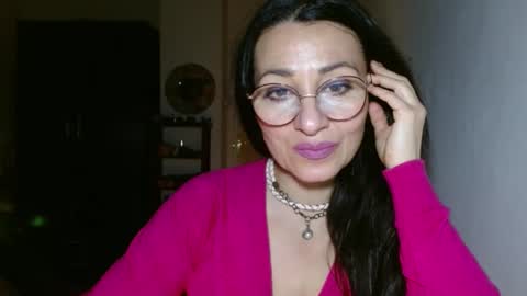 Snapshot of ginaoneon chatting on 11, 2, 2025 GinaONeon online show from 11, 2, 2025