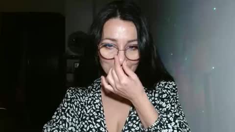 Snapshot of ginaoneon chatting on 6, 3, 2025 GinaONeon online show from 6, 3, 2025