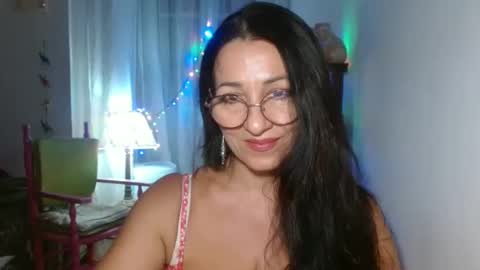 Snapshot of ginaoneon chatting on 13, 9, 2025 GinaONeon online show from 13, 9, 2025