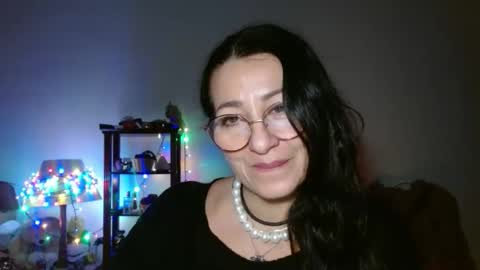 Snapshot of ginaoneon chatting on 9, 2, 2026 GinaONeon online show from 9, 2, 2026