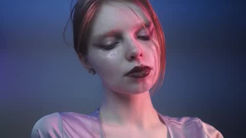        im expecting 350 thumbs up on my altar   online show from 27, 11, 2025