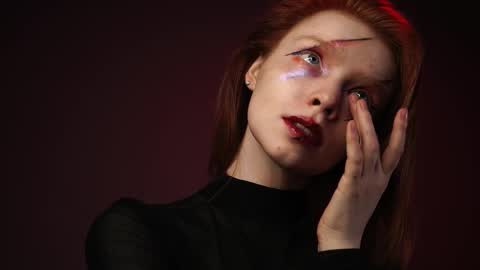        im expecting 350 thumbs up on my altar   online show from 21, 3, 2026