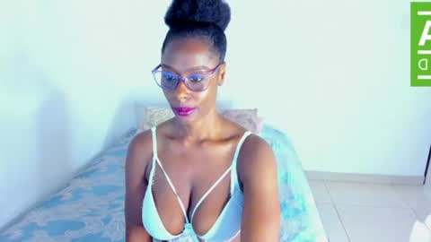Snapshot of ginger_smil chatting on 17, 7, 2026 Diana online show from 17, 7, 2026