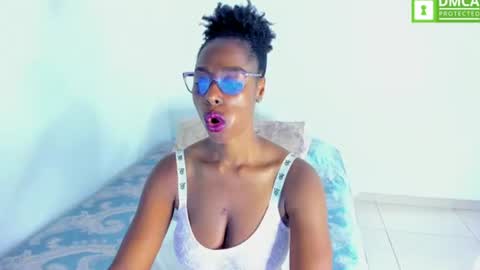 Snapshot of ginger_smil chatting on 26, 7, 2026 Diana online show from 26, 7, 2026