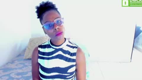 Snapshot of ginger_smil chatting on 27, 7, 2026 Diana online show from 27, 7, 2026