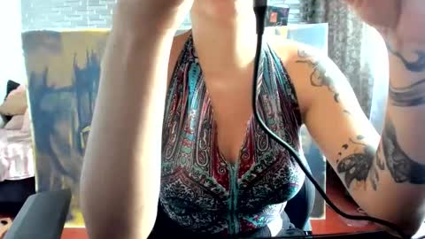 Ginger online show from 10, 6, 2026