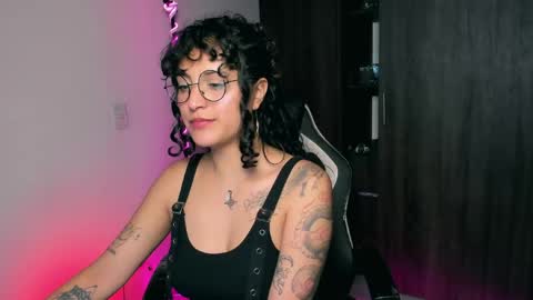 giny_bean online show from 7, 6, 2026