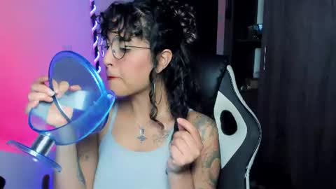 giny_bean online show from 20, 6, 2026