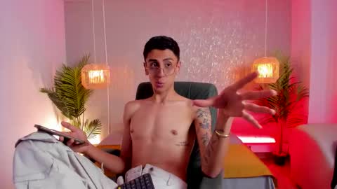 Snapshot of gio_carangi chatting on 20, 3, 2026 Gio Carangi online show from 20, 3, 2026