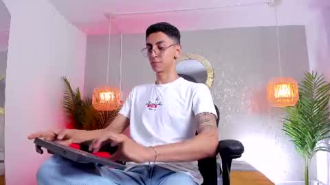 Snapshot of gio_carangi chatting on 3, 7, 2026 Gio Carangi online show from 3, 7, 2026