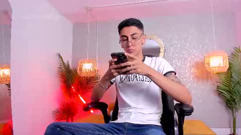 Snapshot of gio_carangi chatting on 24, 7, 2026 Gio Carangi online show from 24, 7, 2026