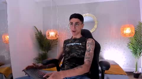 Snapshot of gio_carangi chatting on 29, 7, 2026 Gio Carangi online show from 29, 7, 2026