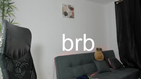 Snapshot of gio_russo chatting on 4, 1, 2025 GioRusso online show from 4, 1, 2025