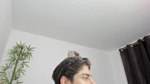 Snapshot of gio_russo chatting on 8, 1, 2025 GioRusso online show from 8, 1, 2025