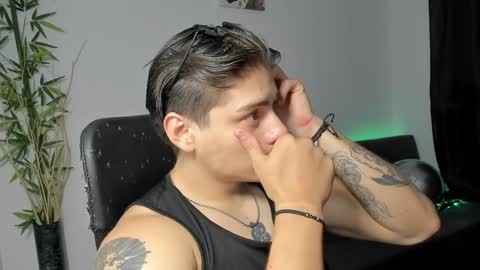 Snapshot of gio_russo chatting on 29, 1, 2025 GioRusso online show from 29, 1, 2025