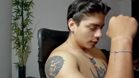 Snapshot of gio_russo chatting on 14, 2, 2025 GioRusso online show from 14, 2, 2025