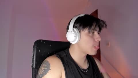 Snapshot of gio_russo chatting on 1, 2, 2026 GioRusso online show from 1, 2, 2026