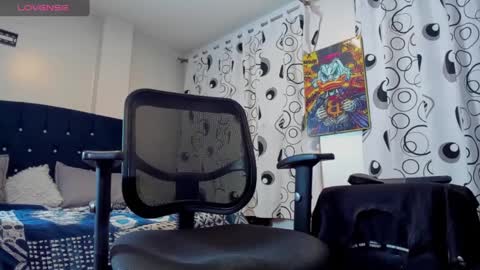 GIOMAR REYES online show from 11, 10, 2025