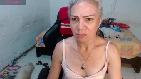 Snapshot of giorgia_xue53 chatting on 20, 12, 2024 Mary online show from 20, 12, 2024