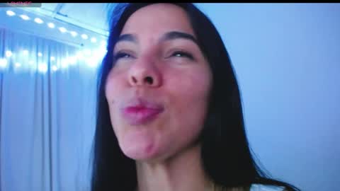 GIO RIVERA online show from 11, 3, 2025