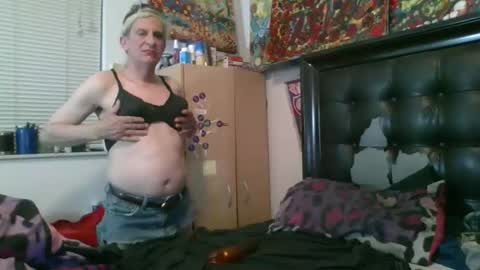 giovanni131971 online show from 15, 3, 2026