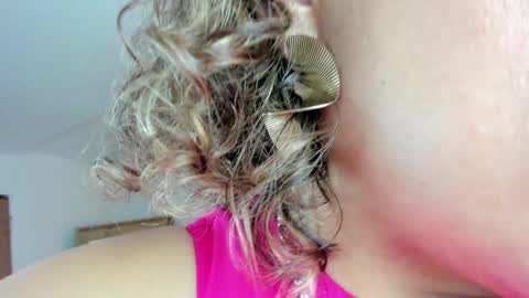 G I S E P L A online show from 4, 3, 2025