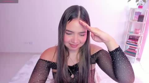 Snapshot of girl_alana chatting on 14, 11, 2025 Alana online show from 14, 11, 2025