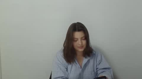 girl_leya online show from 26, 10, 2025