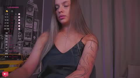 Snapshot of girl_peach_ chatting on 13, 9, 2025 Kate online show from 13, 9, 2025