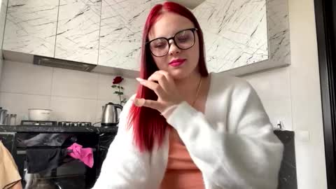 girl_shy07 online show from 22, 4, 2026