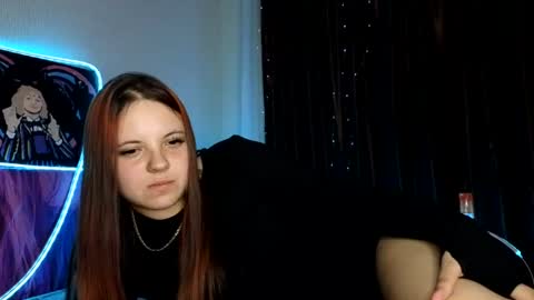 Snapshot of girl_shy07 chatting on 28, 7, 2026 girl_shy07 online show from 28, 7, 2026