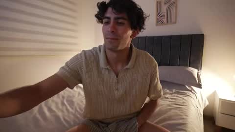 Girlfriendacademy online show from 14, 3, 2026