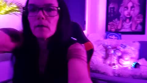 girls227445638252 online show from 17, 3, 2026