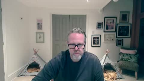 girlsandbikes online show from 7, 1, 2026