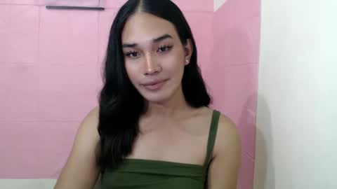 Snapshot of girlthatuneedxxx chatting on 3, 12, 2024 Rhaine online show from 3, 12, 2024